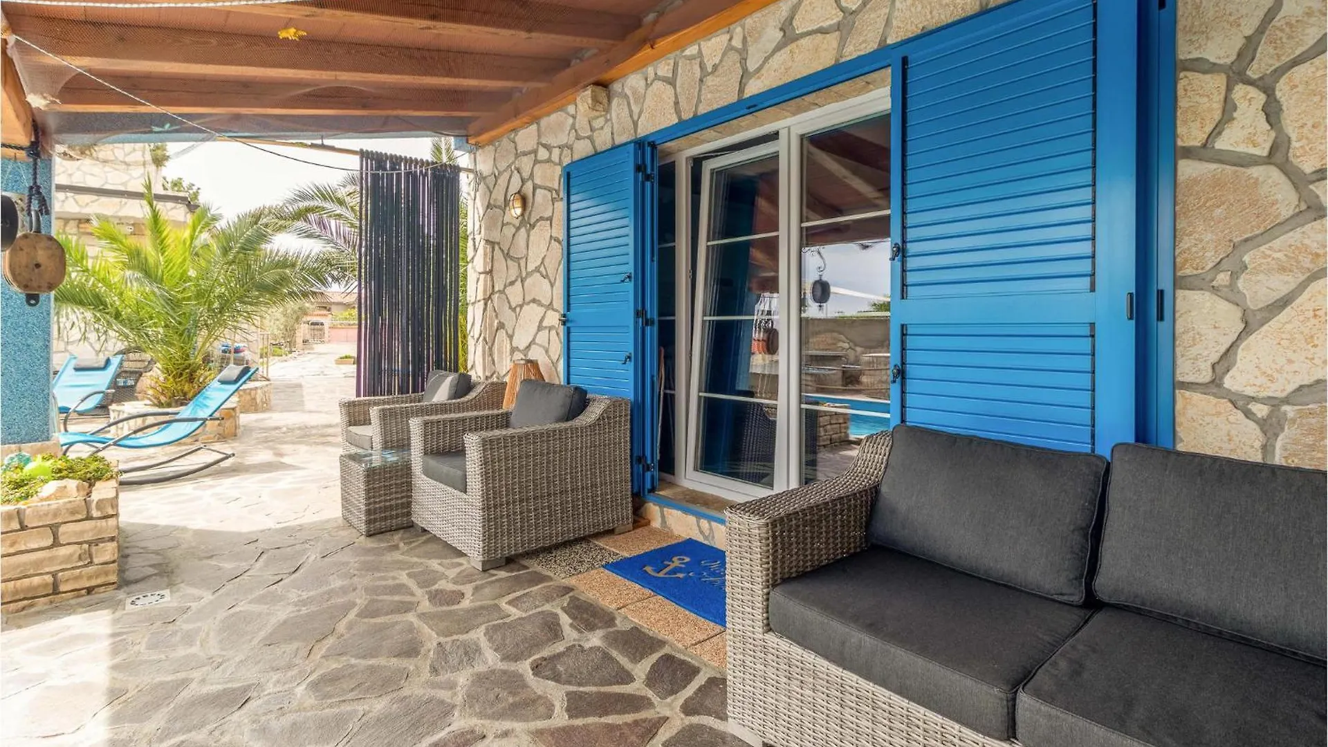 Awesome Home In Novi Vinodolski With Wifi Holiday home