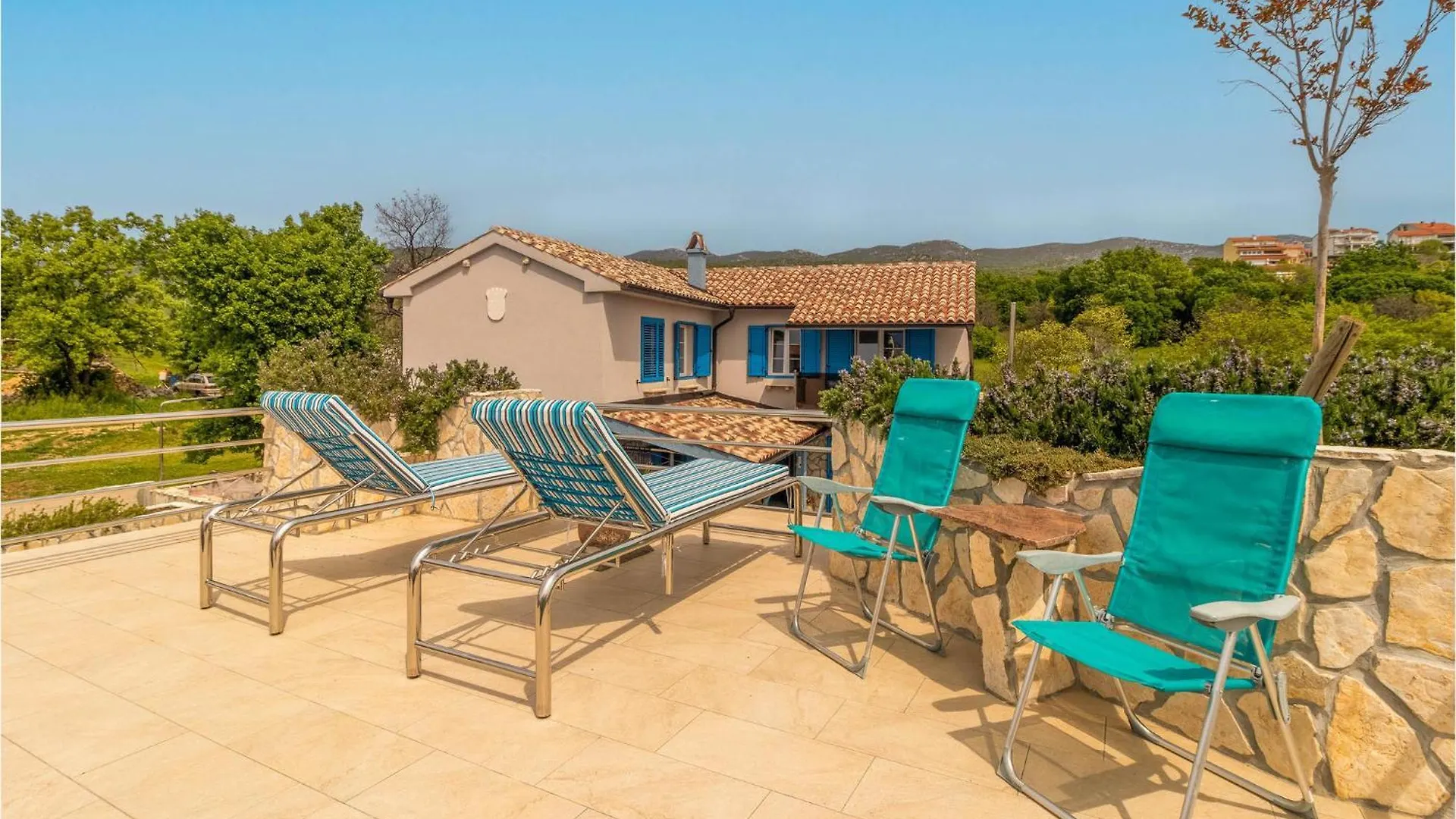 Awesome Home In Novi Vinodolski With Wifi