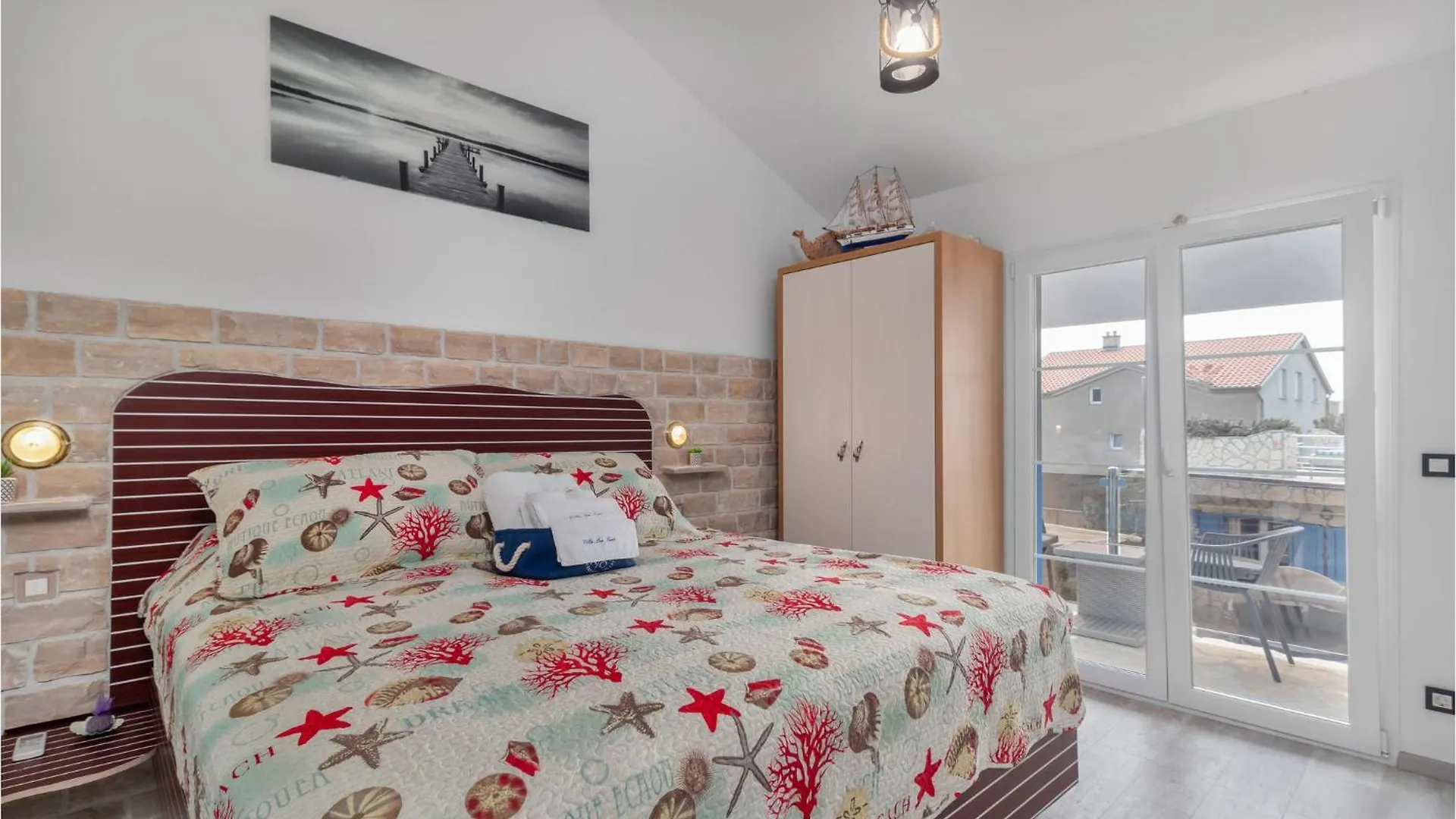 Awesome Home In Novi Vinodolski With Wifi Holiday home