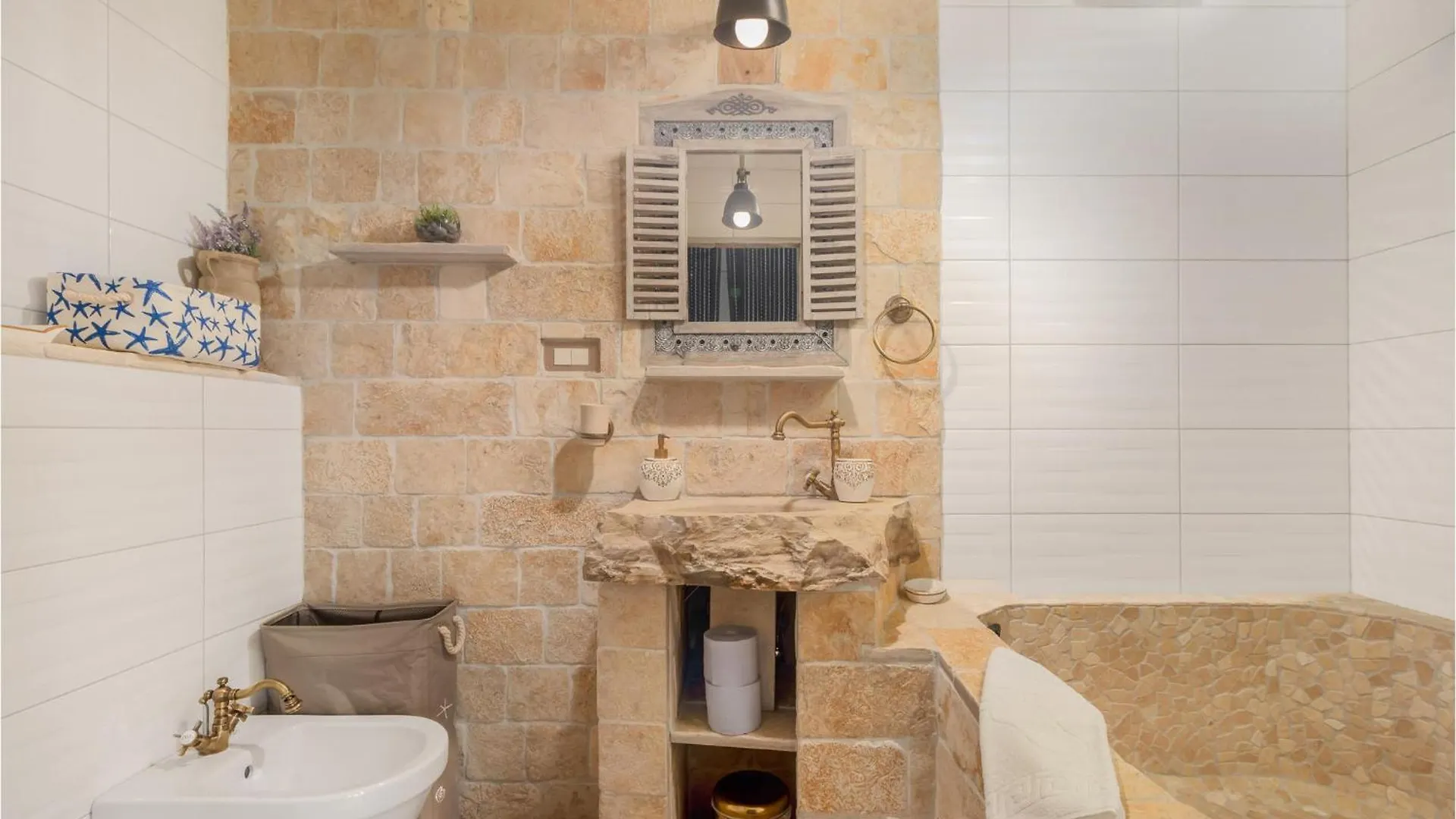 Awesome Home In Novi Vinodolski With Wifi 0*,