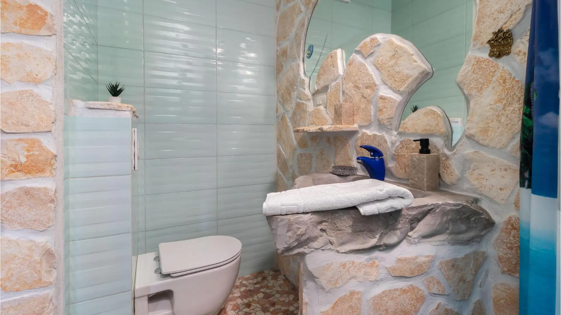 Awesome Home In Novi Vinodolski With Wifi Croatia